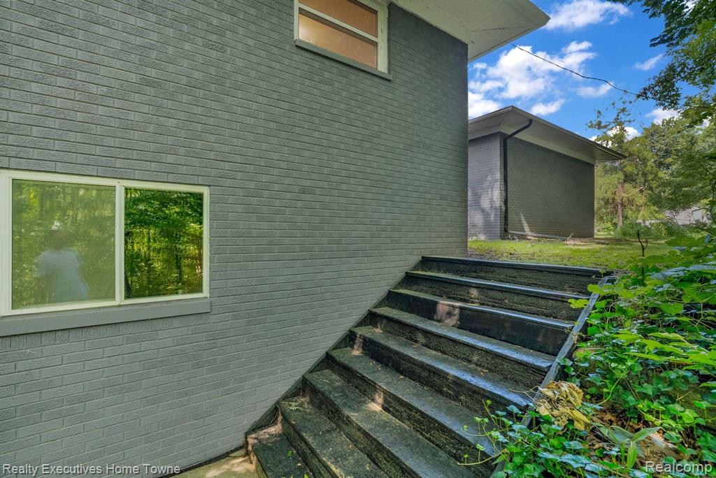2371 ARLINGTON Road, Columbus, MI — Photo 32