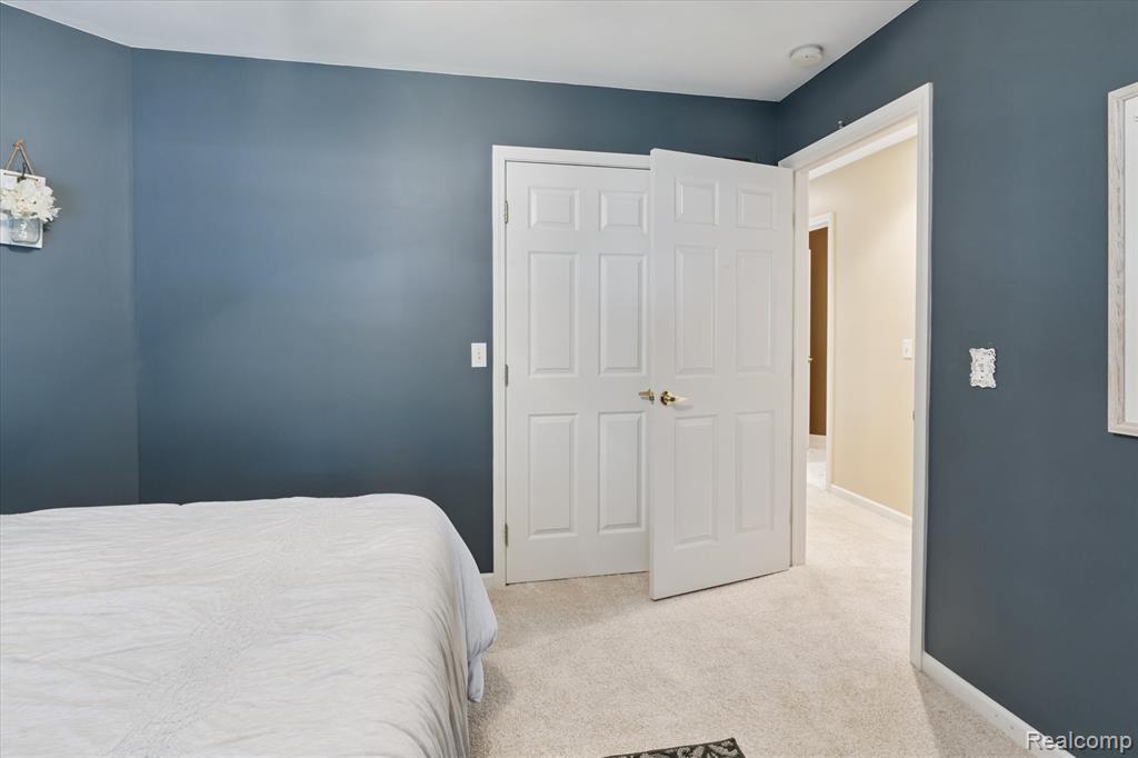 47509 Brockmor Drive, Shelby Twp, MI 48315 — Photo 44