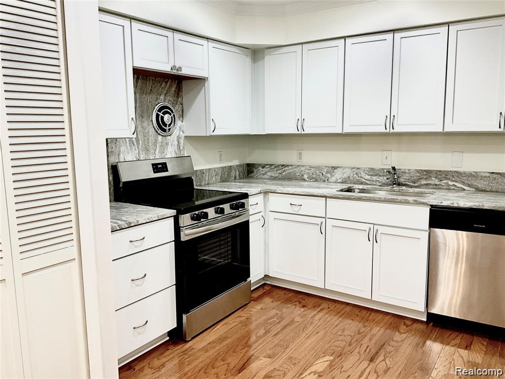 928 N Adams Road, Birmingham, MI 48009 — Photo 5