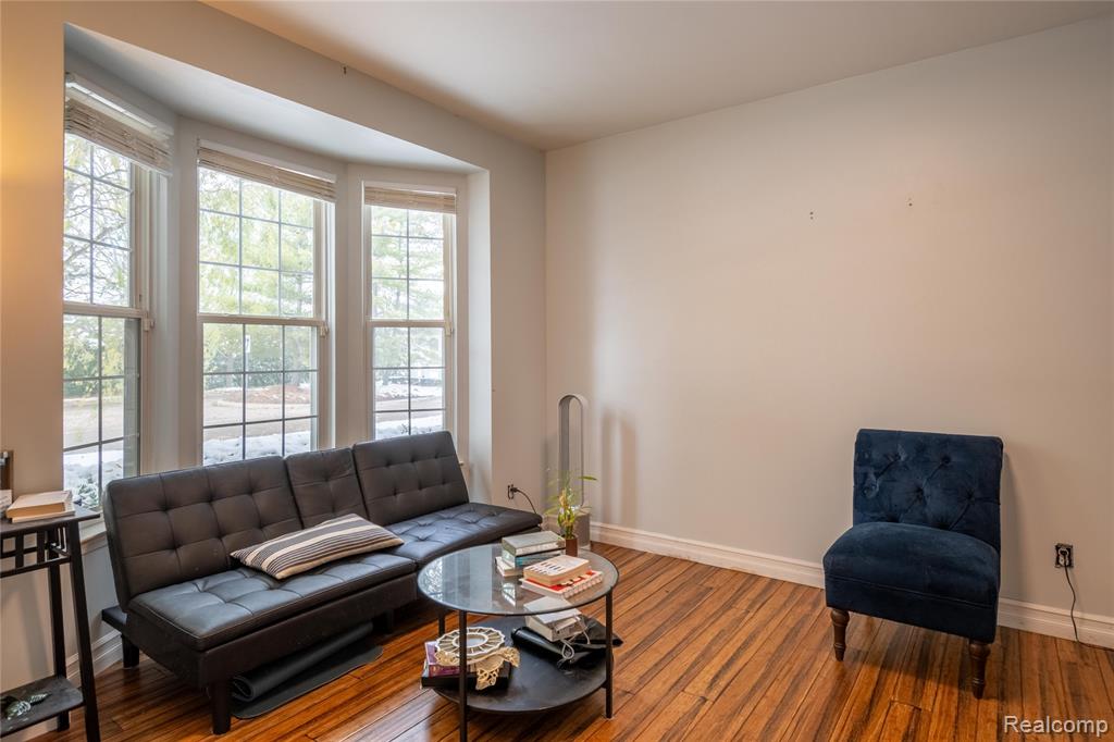 48850 Village Drive, Macomb, MI 48044 — Photo 10