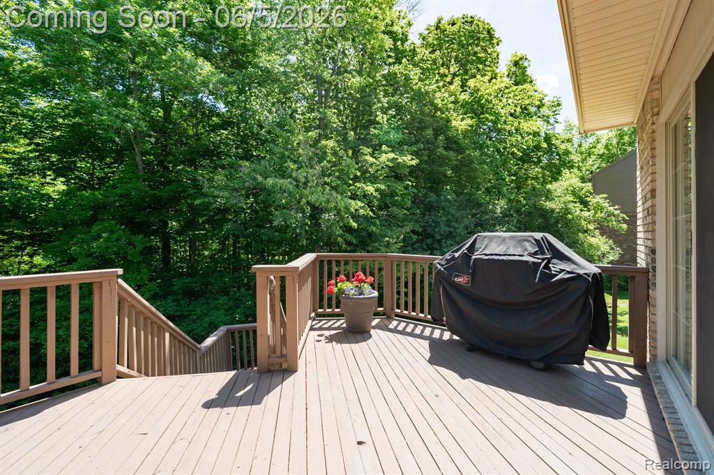 44828 Roundview Drive, Novi, MI — Photo 30