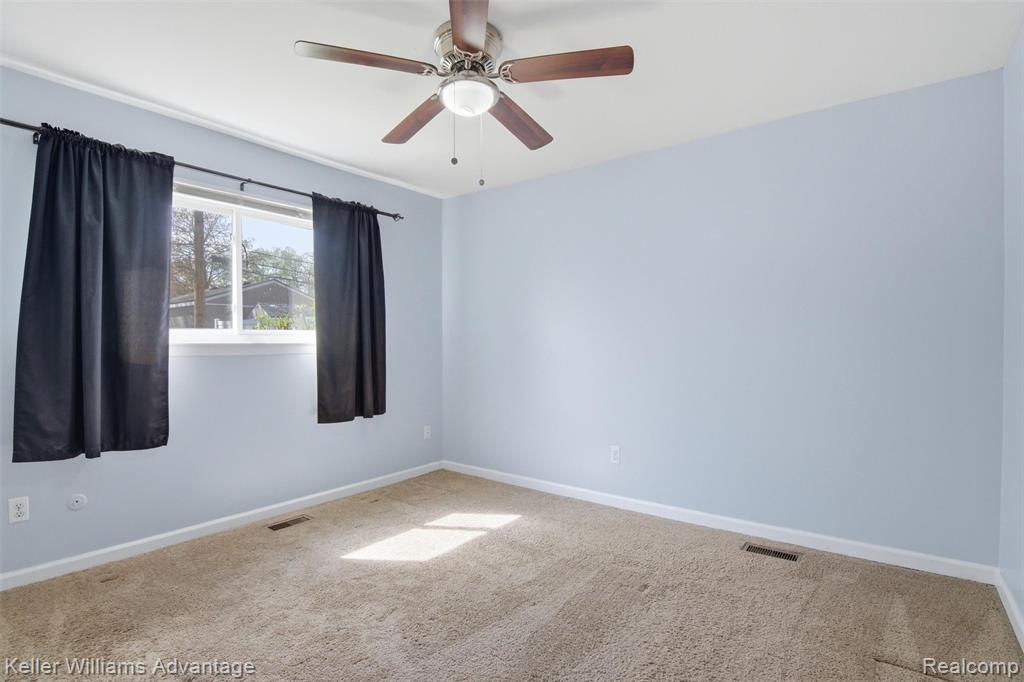 7435 Lathers Street, Westland, MI — Photo 17