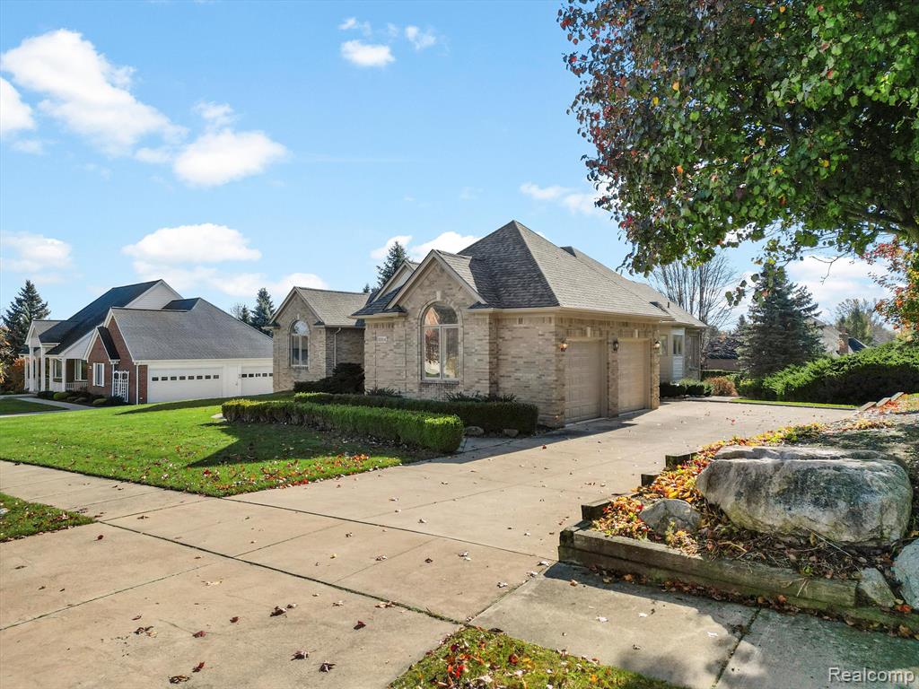 5914 LAKEVIEW Drive, Washington, MI — Photo 5