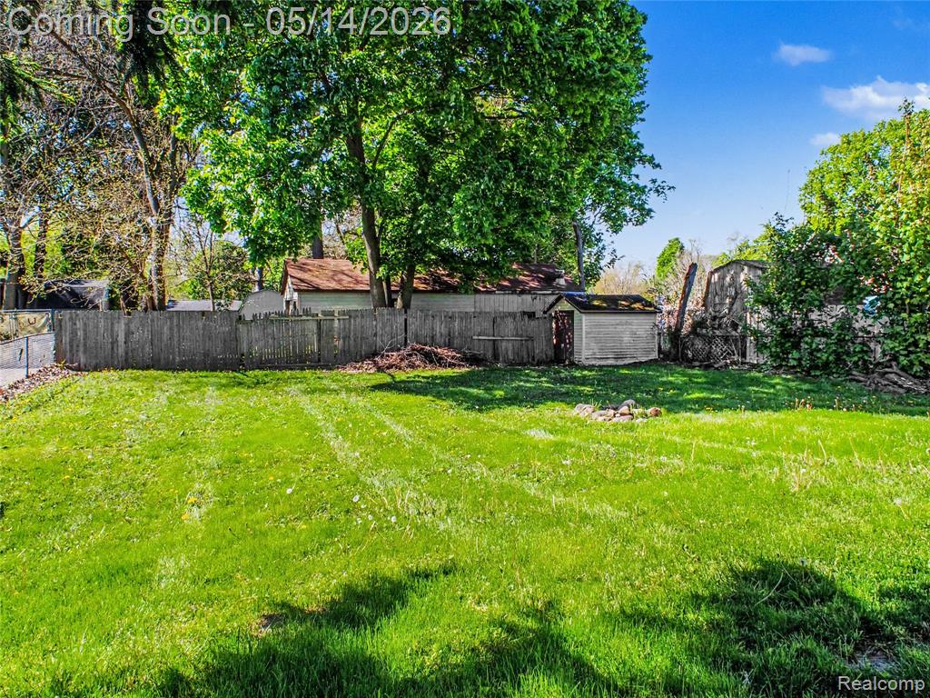 8089 Miller Road, Swartz Creek, MI 48473 — Photo 22