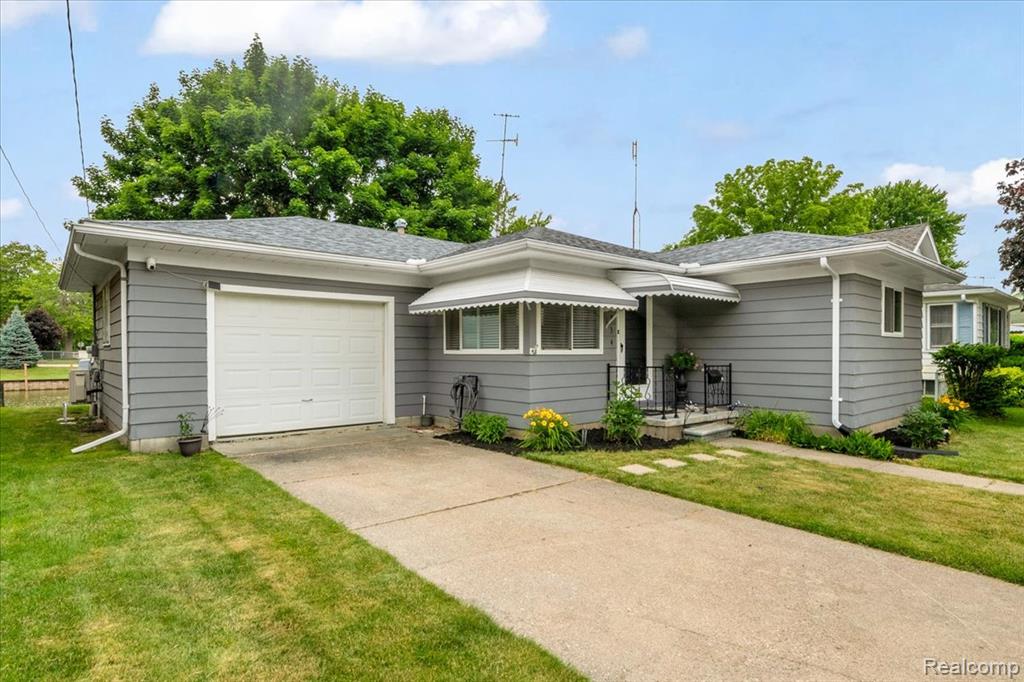 834 S Main Street, Marine, MI — Photo 3
