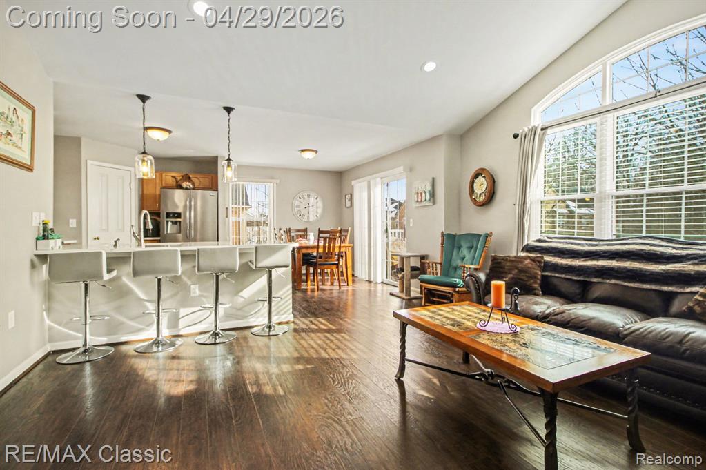 47616 Pembroke Drive, 97, Canton, MI 48188 — Photo 3