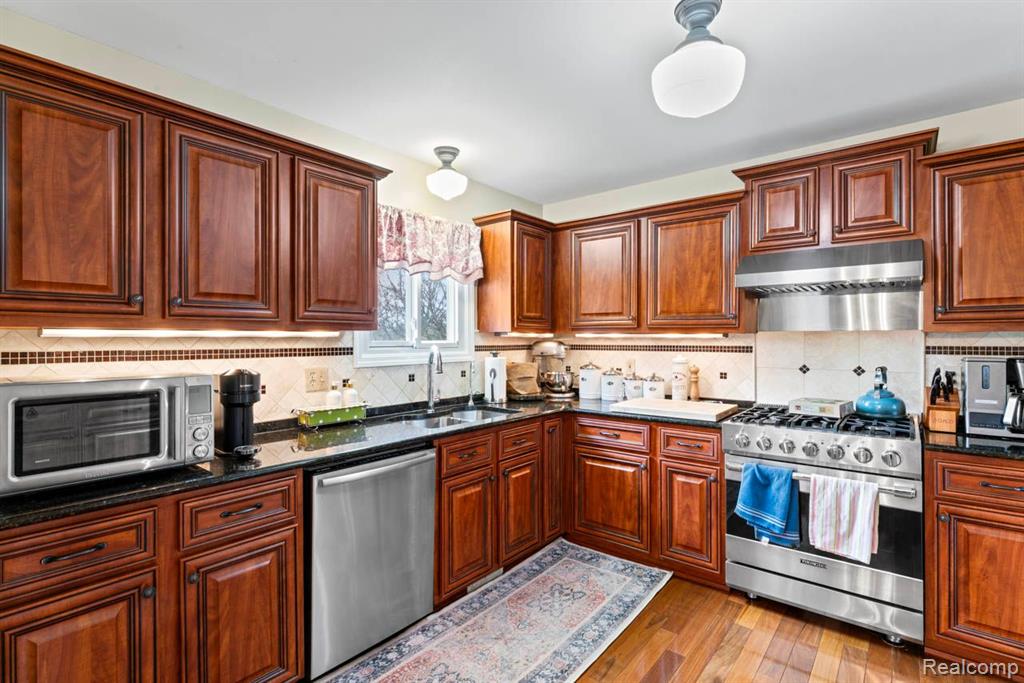 4130 SEYMOUR LAKE Road, Oxford, MI 48371 — Photo 12