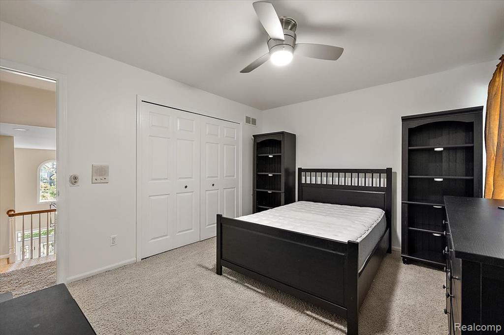 6591 Tree Knoll Drive, Troy, MI 48098 — Photo 31