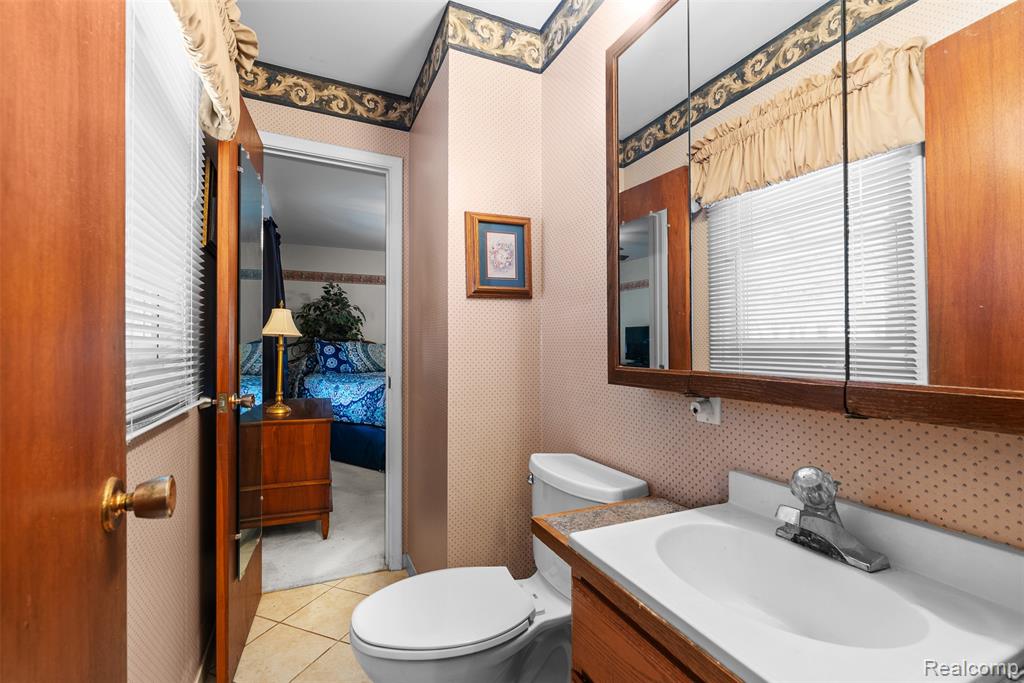 7192 Torrey Road, Swartz Creek, MI 48473 — Photo 11