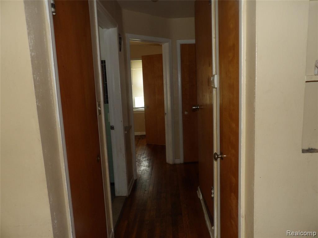 8235 Prest Street, Detroit, MI 48228 — Photo 7