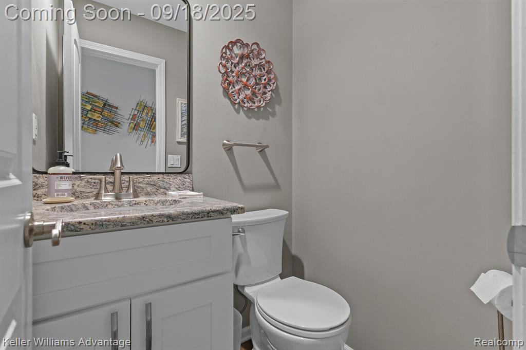 4921 Whitlow Court, Commerce Twp, MI 48382 — Photo 16