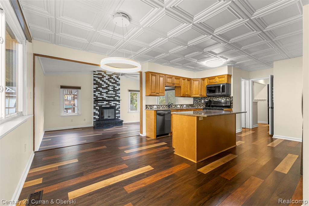 572 Shana Street, Canton, MI 48187 — Photo 11