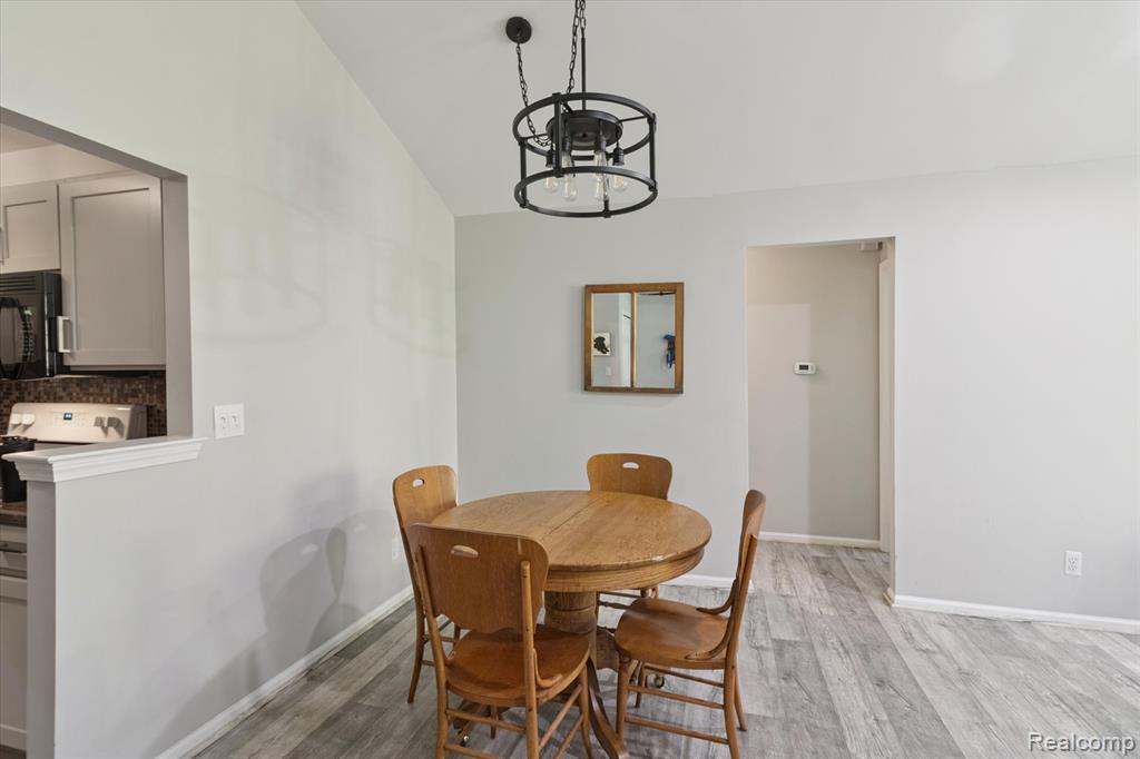 56059 Chesapeake Circle, Shelby Twp, MI 48316 — Photo 9