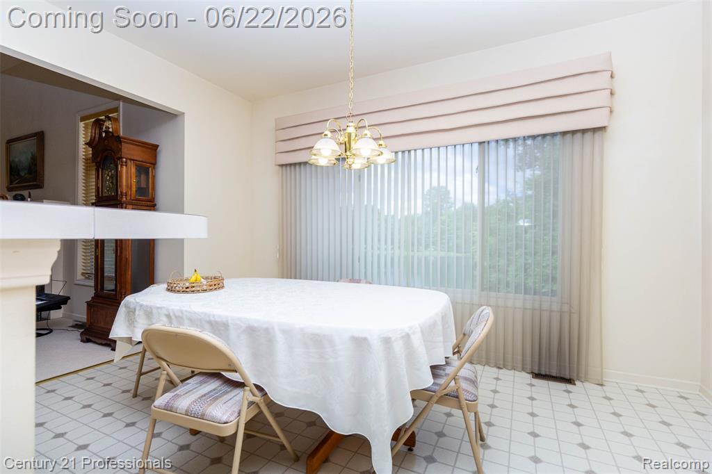 8225 Brookstone Lane, Clawson, MI 48348 — Photo 14
