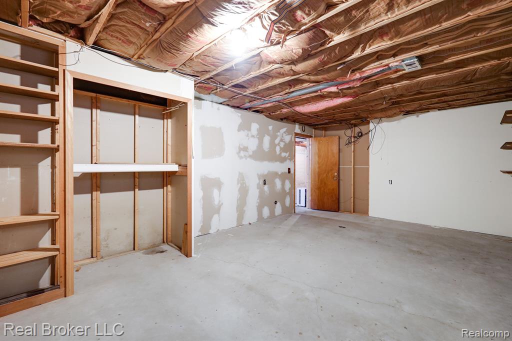 516 ALLEN Street, Clio, MI 48420 — Photo 24