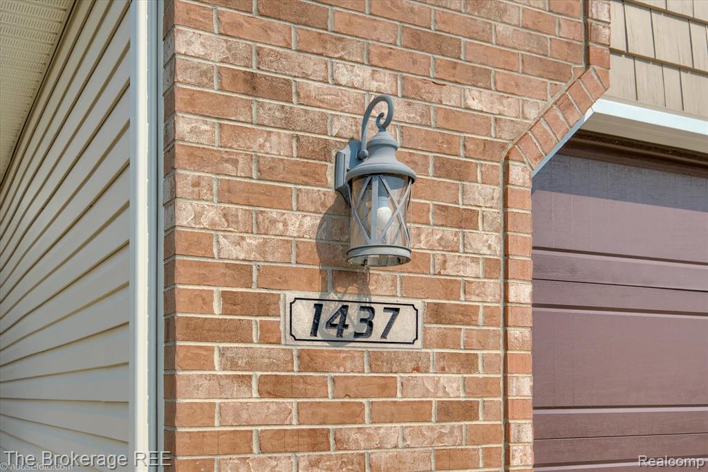 1437 Pondview Drive, Davison, MI 48423 — Photo 3