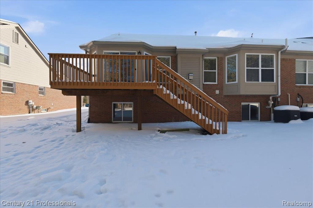 3895 Arbor Drive, Auburn Hills, MI 48326 — Photo 34