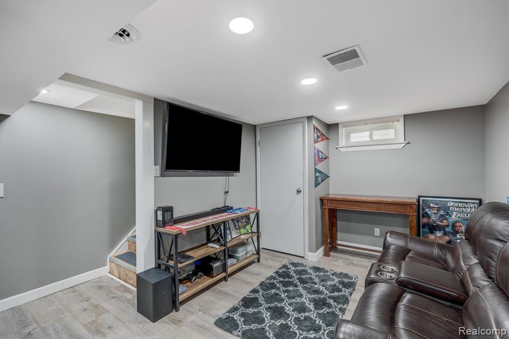 820 N BLAIR Avenue, Royal Oak, MI 48067 — Photo 30