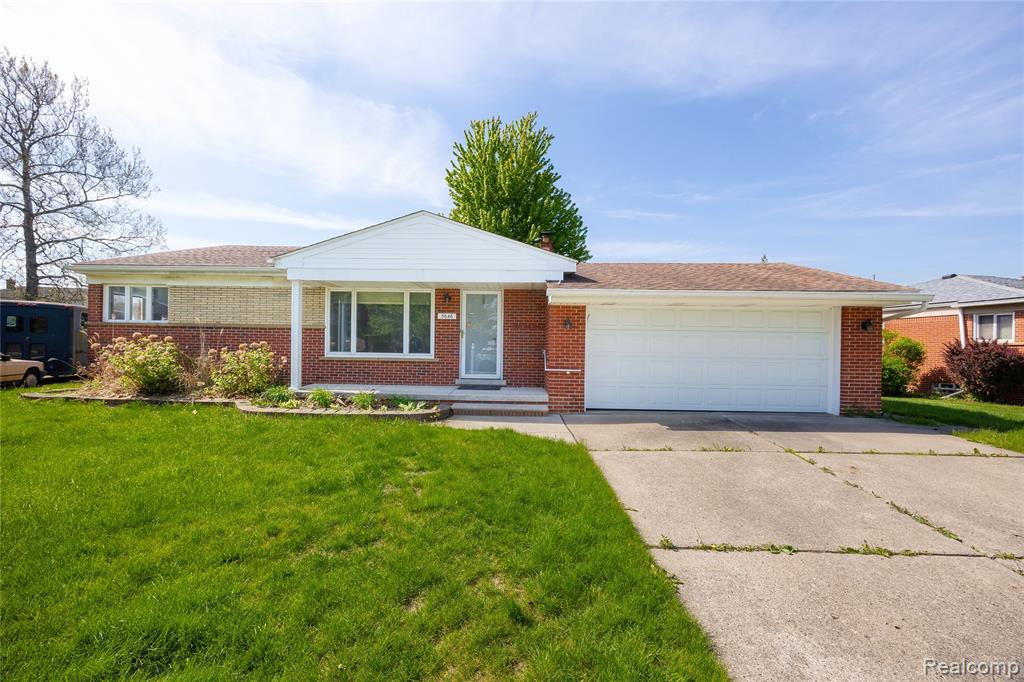 5646 Cambourne Street, Dearborn Heights, MI 48127