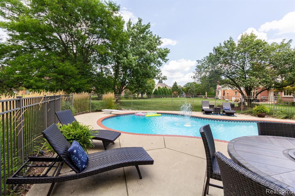 45340 Lothrop Road, Canton, MI 48188 — Photo 59