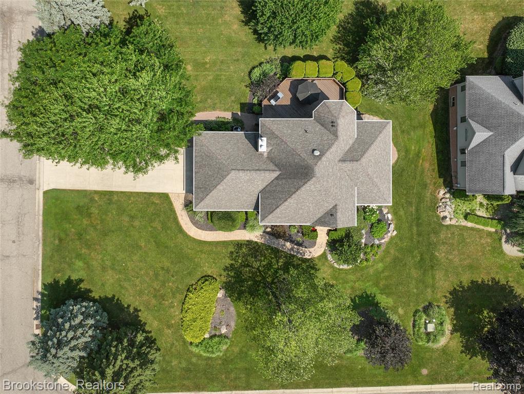 6871 Berry Pointe Drive, Clarkston, MI 48348 — Photo 3