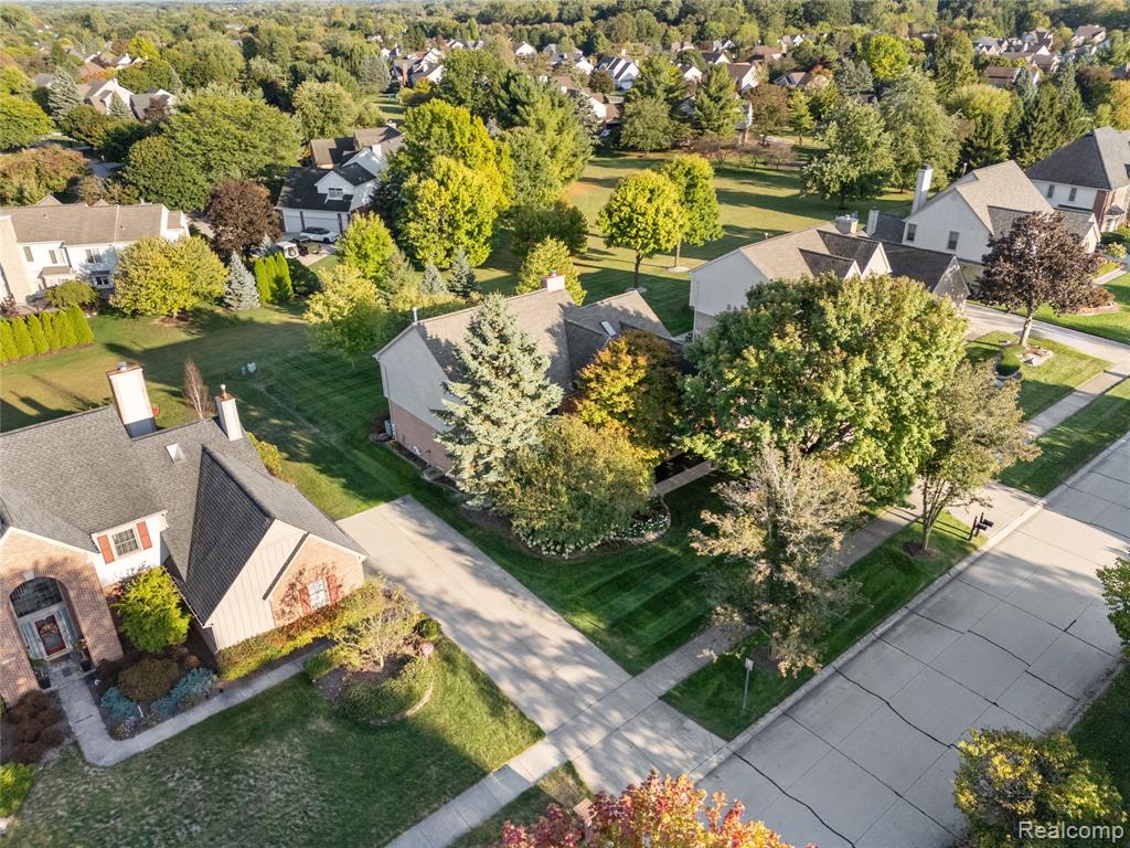 6894 Kings Mill Drive, Canton, MI 48187 — Photo 56
