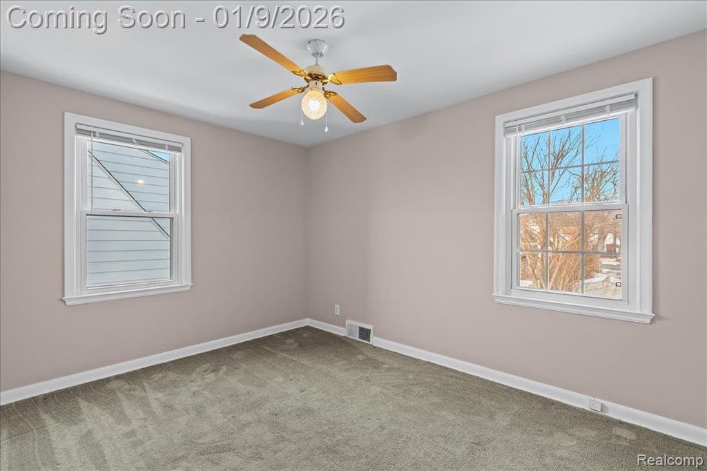 944 Kings Highway, Lincoln Park, MI 48146 — Photo 16
