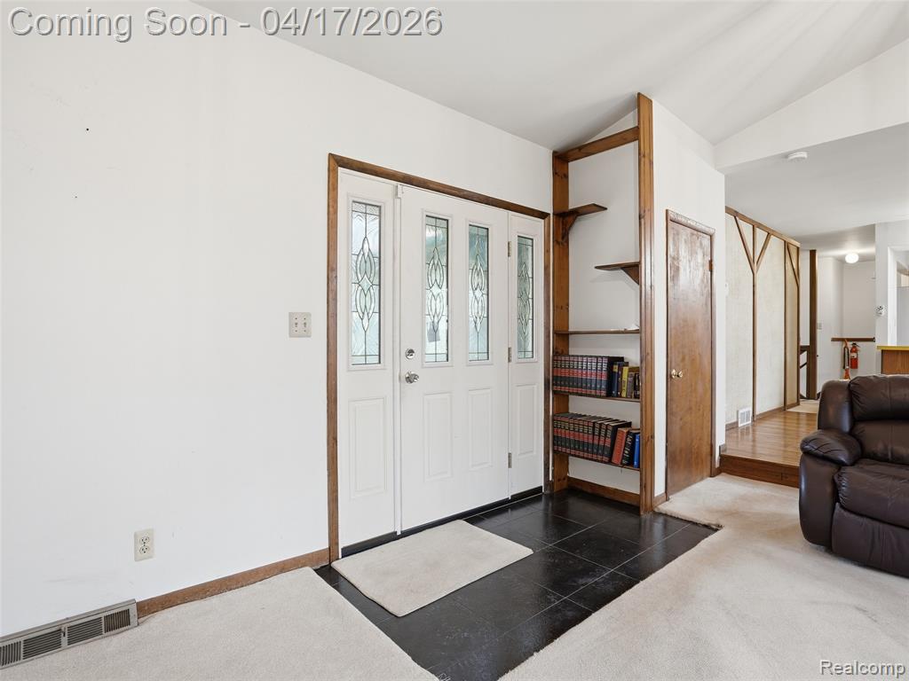 11430 Big Lake Road, Davisburg, MI 48350 — Photo 14