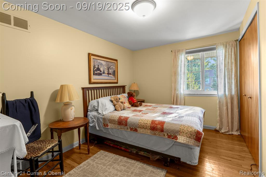 635 N Rosevere Avenue, Dearborn, MI 48128 — Photo 19