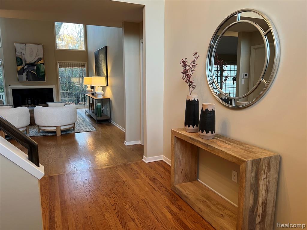 7277 Simsbury Drive, West Bloomfield, MI — Photo 6