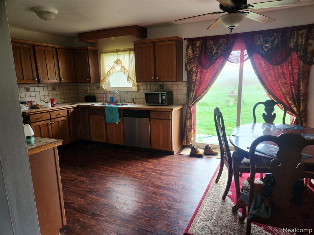 3816 Five Lakes Road, North Branch, MI 48461 — Photo 21