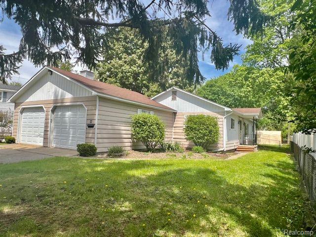 50 Mechanic Street, Oxford, MI 48371 — front exterior