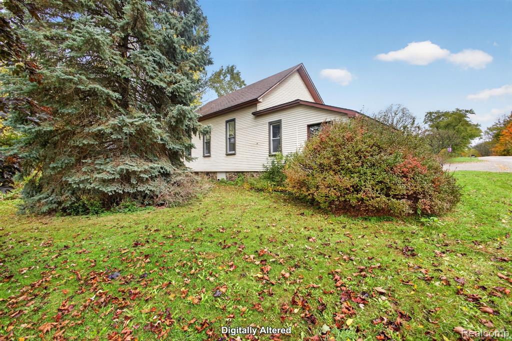 7300 Pontiac Trail, South Lyon, MI 48178