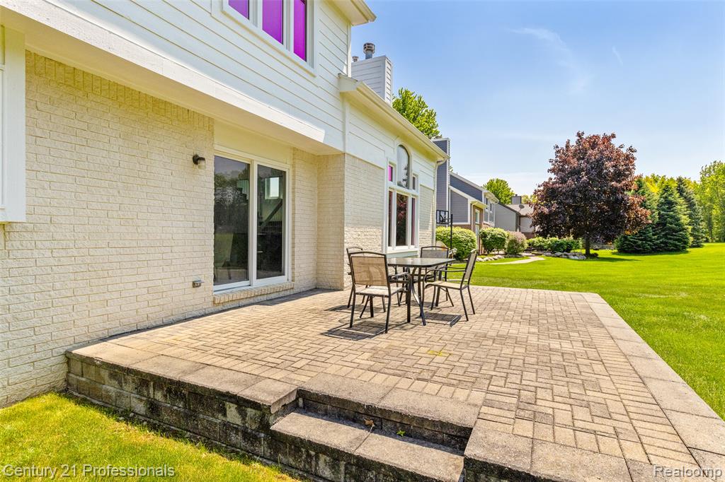 4136 Oakland Ridge Drive, Lake Orion, MI — Photo 58