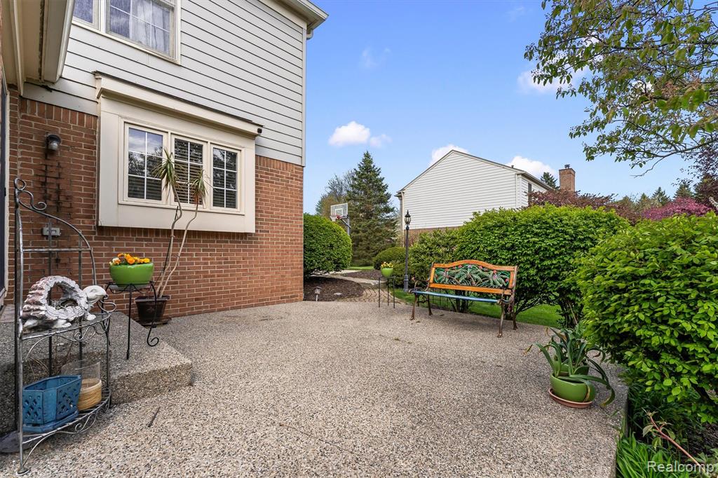 3432 Bonniebrook Court, Rochester, MI 48306 — Photo 46