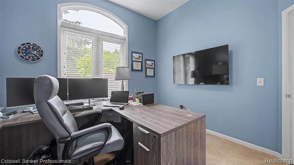 43662 Vintners Place Drive, Sterling Heights, MI 48314 — Photo 11