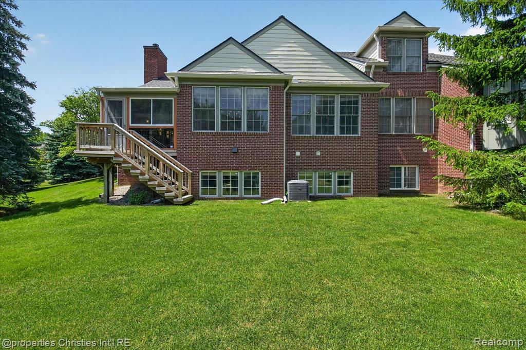 16502 Cypress Court, Northville, MI 48168 — Photo 54