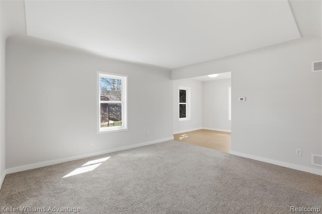 33451 Brown Street, Garden City, MI — Photo 5
