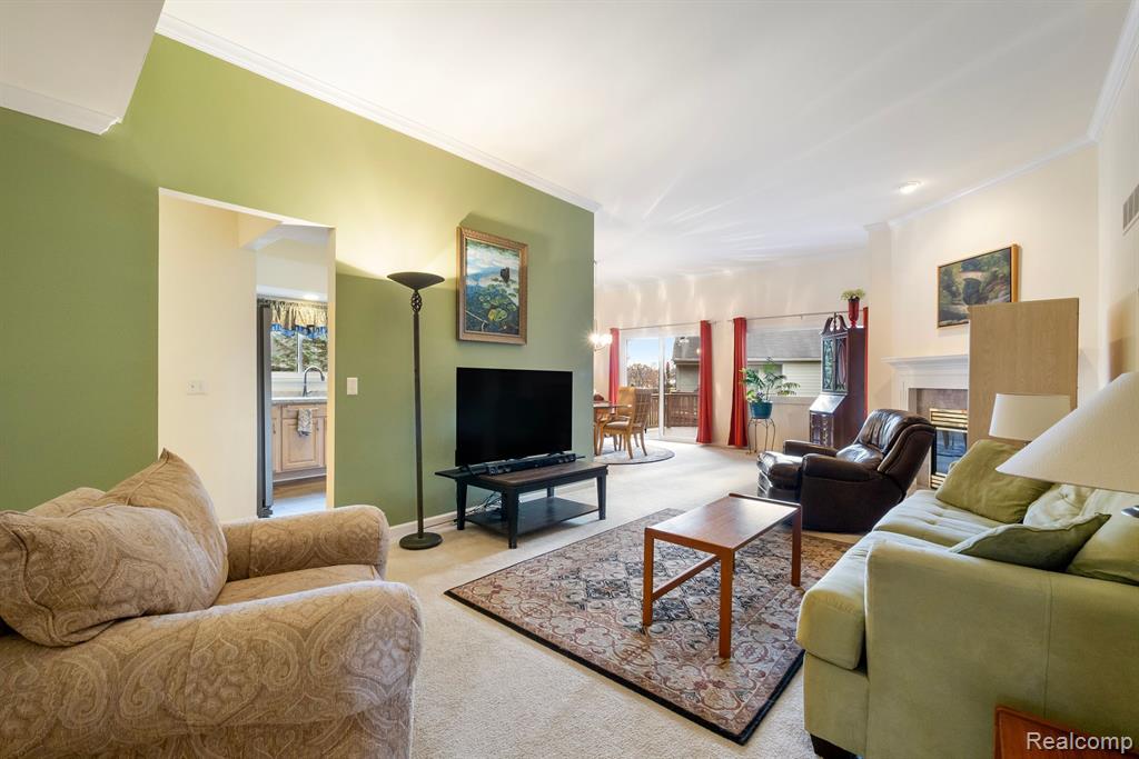 4444 Wisteria Court, Warren, MI 48092 — Photo 6