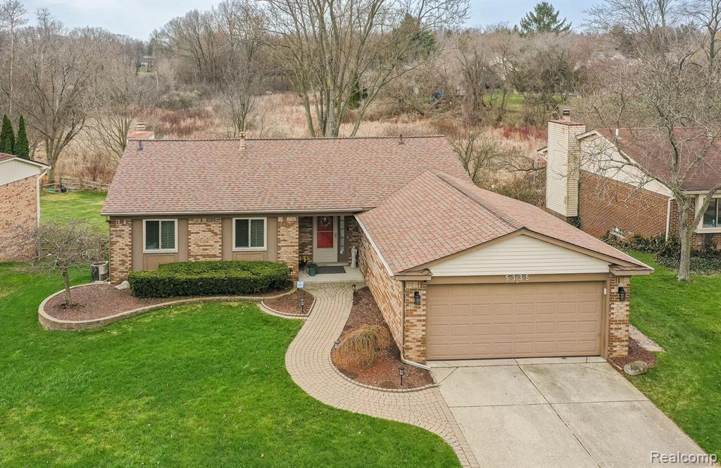 5335 Timber Ridge Trail, Clarkston, MI — front exterior