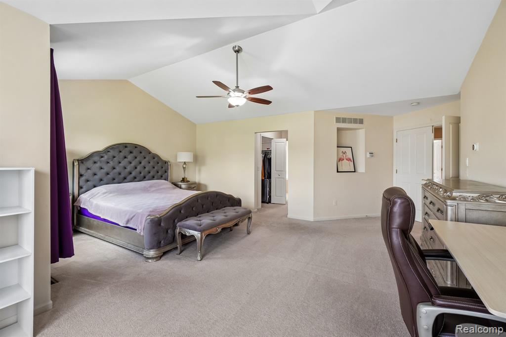 45896 Lathum Drive, Novi, MI — Photo 26