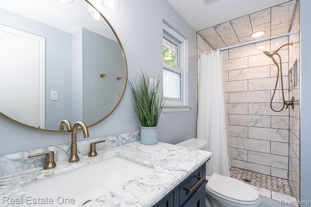 4203 Sugar Grove Court, Troy, MI 48098 — Photo 30
