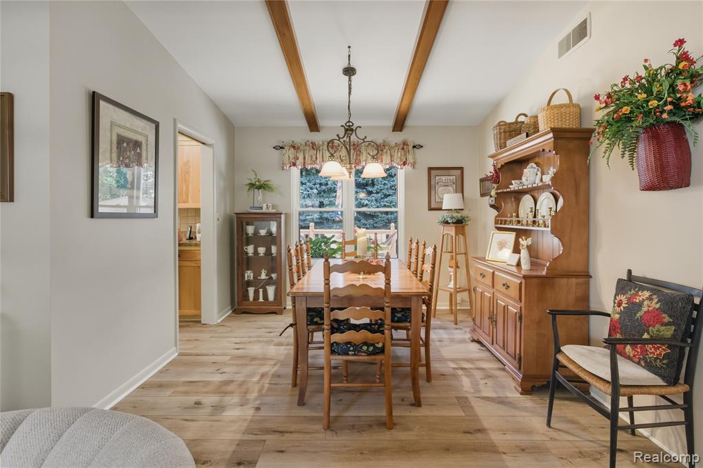 9466 Marilyn Avenue, Plymouth, MI 48170 — Photo 14