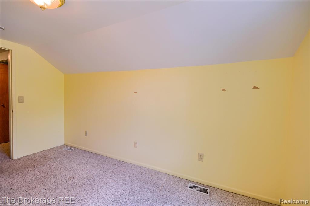 1314 Carman Street, Burton, MI 48529 — Photo 32