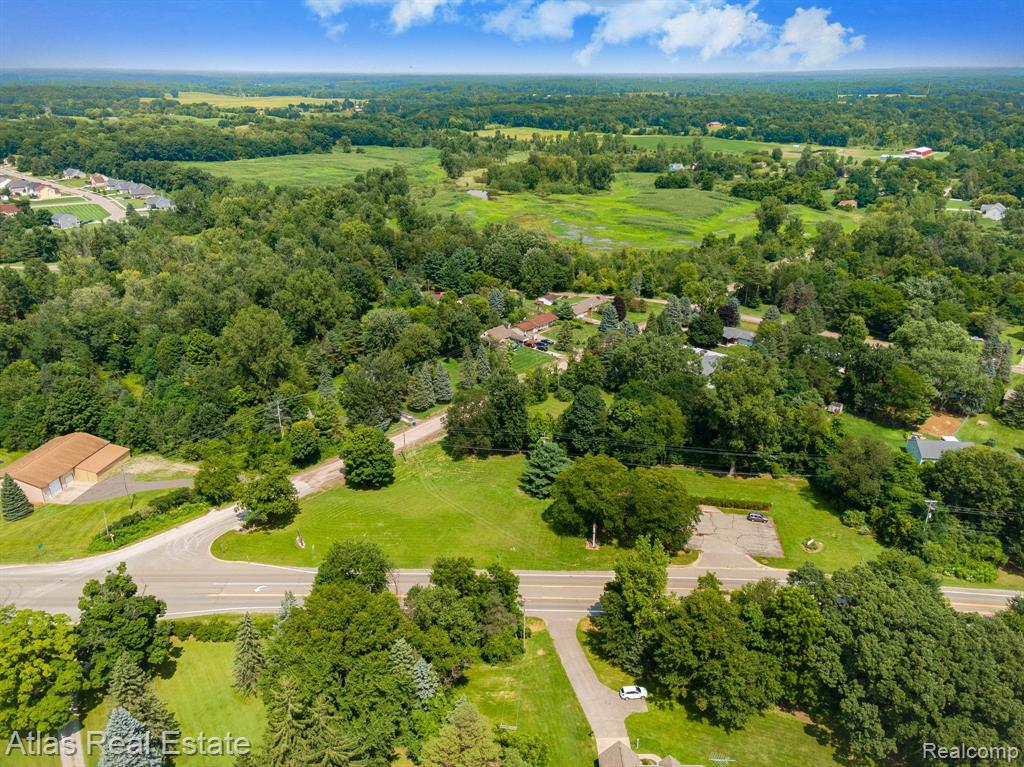 9037 S STATE Road, Goodrich Vlg, MI — Photo 5