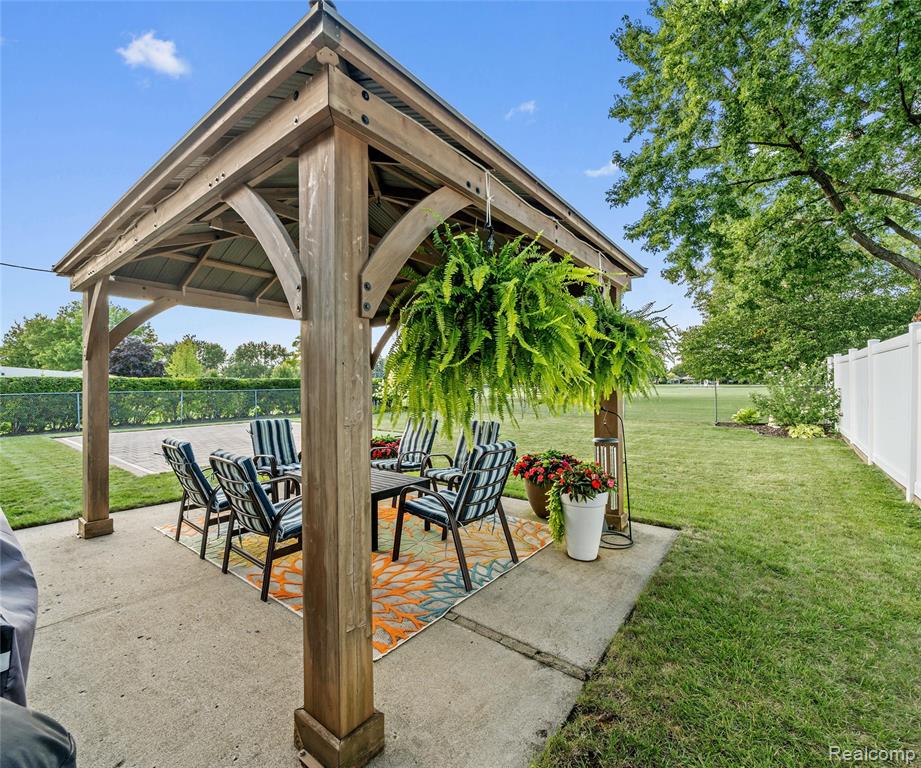 43960 Parkside Street, Canton, MI 48187 — Photo 47