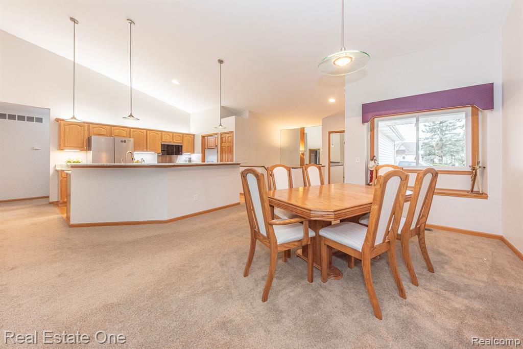 61024 Evergreen Court, 23, South Lyon, MI 48178 — Photo 10
