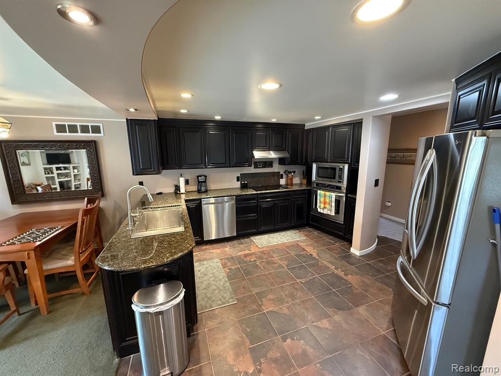 958 N Cass Avenue, Vassar, MI 48768 — Photo 3