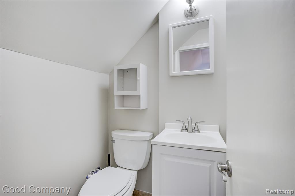 830 W HAZELHURST Street, Ferndale, MI 48220 — Photo 27