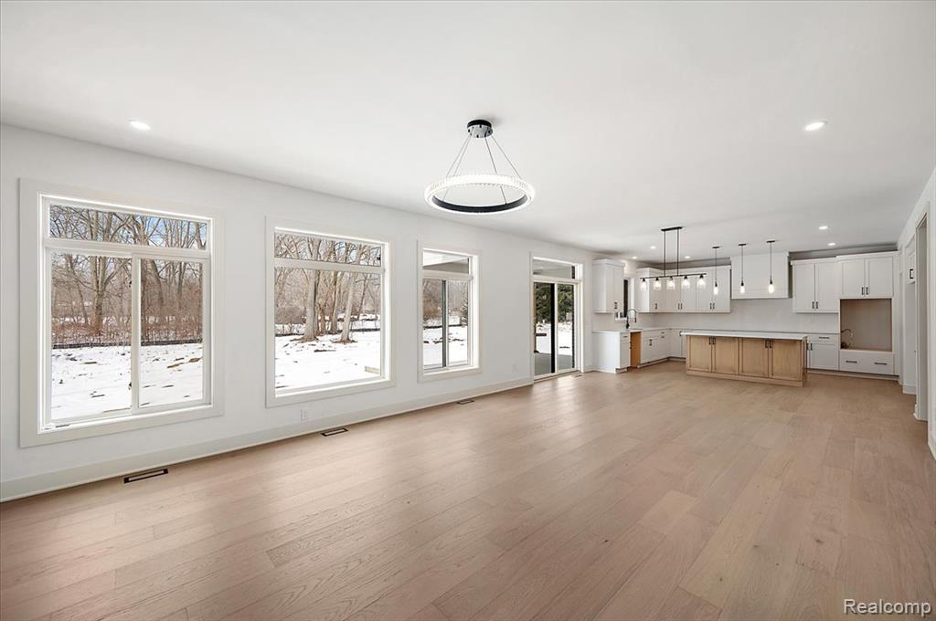 49585 White Mill Drive, Utica, MI 48317 — Photo 17
